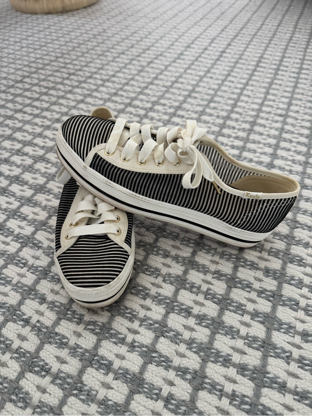 Kate Spade kids black and white Striped Low-Top Canvas Sneakers mesh side